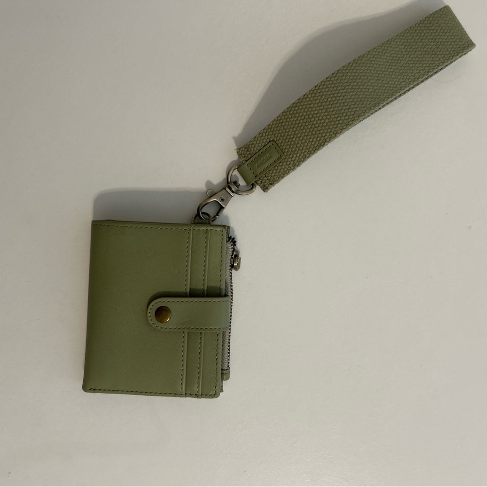 Andar Wallet Keychain
